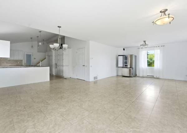 367Z -3671 14e Avenue, Beauceville — photo 9