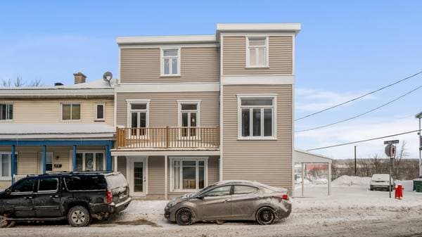 385 Rue St-Joseph, Lévis (Desjardins) — photo 2