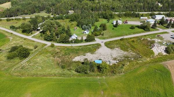 X Route 46, Saint-Édouard-de-Fabre — photo 4