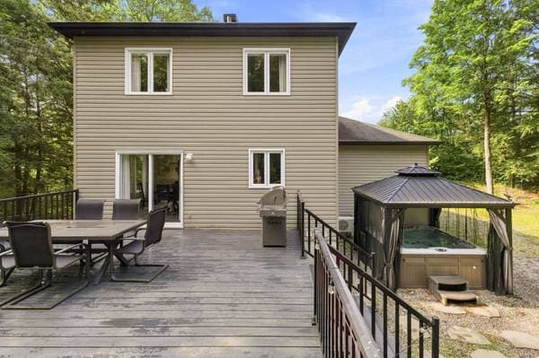 85 Rue Adonis, Val-des-Monts — photo 27