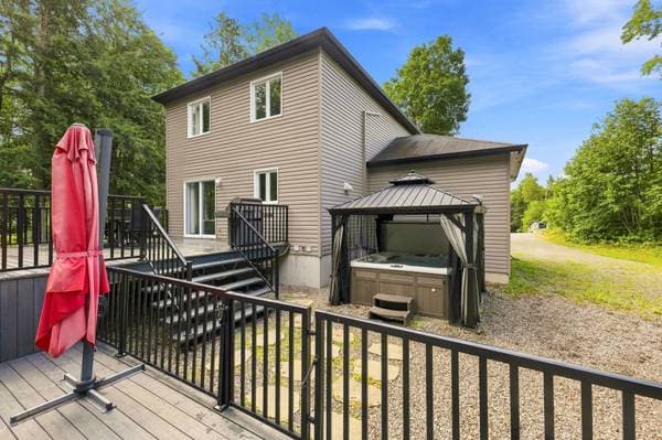 85 Rue Adonis, Val-des-Monts — photo 28