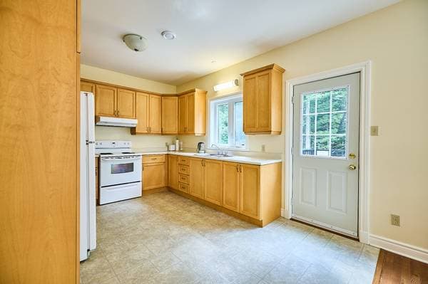 1800 Av. A.-Bertrand, Saint-Adolphe-D'Howard — photo 20