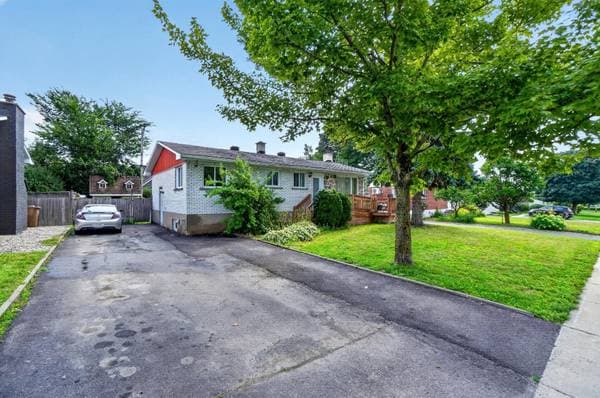 1107 Rue John-F.-Kennedy, Terrebonne (Terrebonne) — photo 25