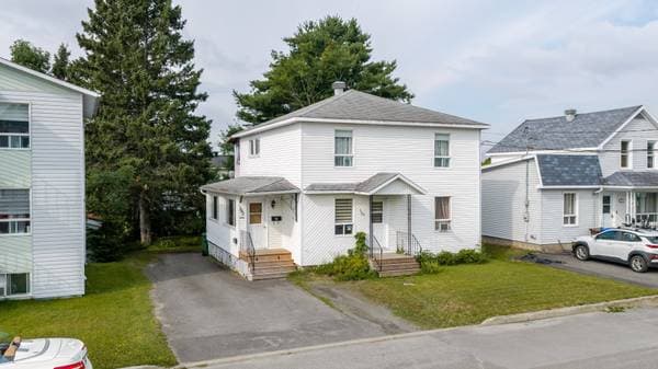 duplex — 380 -382 10e Rue N., Thetford Mines