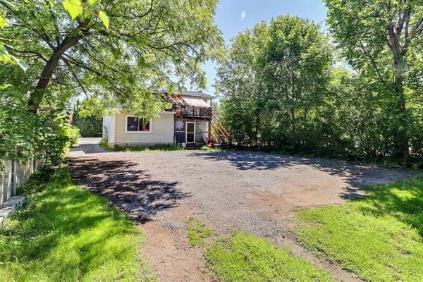 119 -121 Boul. des Prairies, Laval (Laval-des-Rapides) — photo 19