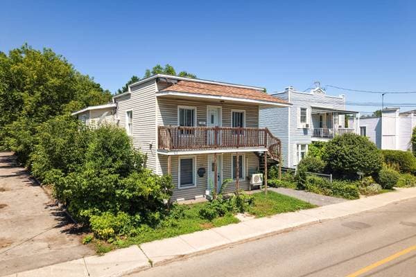 119 -121 Boul. des Prairies, Laval (Laval-des-Rapides) — photo 4