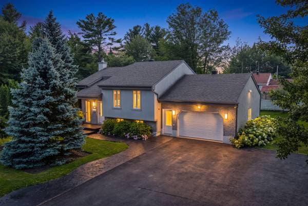 house — 24 Rue des Mélèzes, Saint-Lin/Laurentides