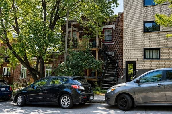 plex — 2550 -2556 Rue Hogan, Montréal (Ville-Marie)