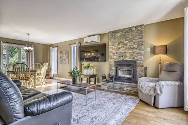 351 Rue St-Jacques E., Magog — photo 3