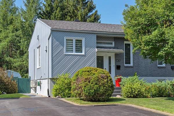 6679 Rue des Bourraches, Québec (les Rivières) — photo 1
