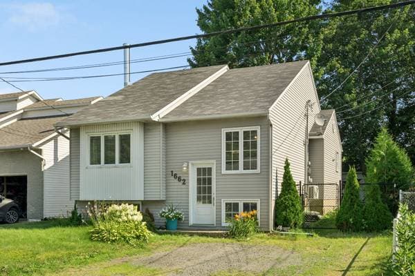 house — 1662 Boul. Goyer, Sainte-Marie-Madeleine