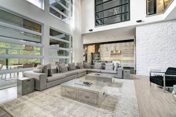 697 Rue des Châtaigniers, Boucherville — photo 4