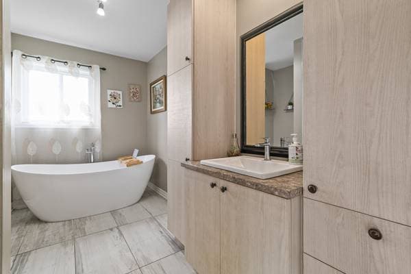 23 Rue St-André, Saint-Roch-de-L'Achigan — photo 23