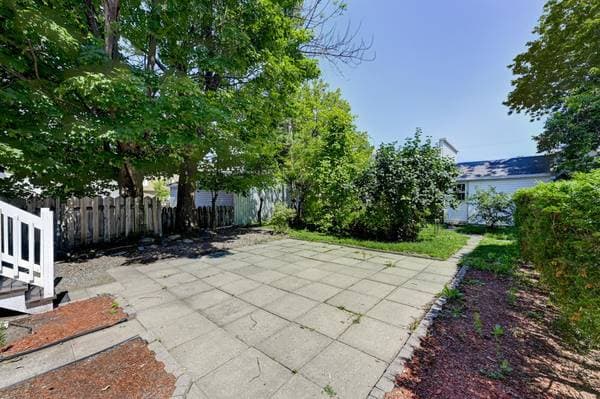 65 -67 Rue St-Antoine, Lévis (Desjardins) — photo 22