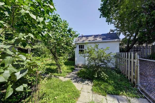 65 -67 Rue St-Antoine, Lévis (Desjardins) — photo 23