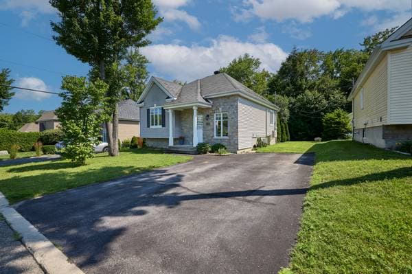 1004 Rue de Condé, Saint-Jérôme — photo 4