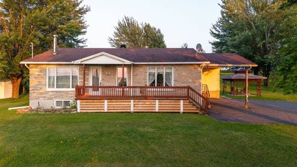 490 Route Marie-Victorin, Baie-du-Febvre — photo 48