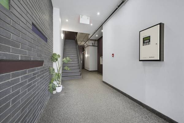8595 Rue St-Dominique #104, Montréal (Villeray/Saint-Michel/Parc-Extension) — photo 3