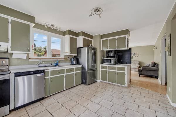 1030 -1032 Rue de l'Écluse, Québec (la Haute-Saint-Charles) — photo 5