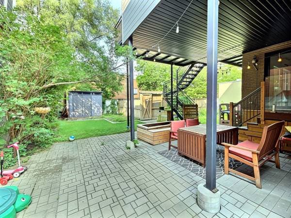 8909 Av. Henri-Julien, Montréal (Ahuntsic-Cartierville) — photo 3