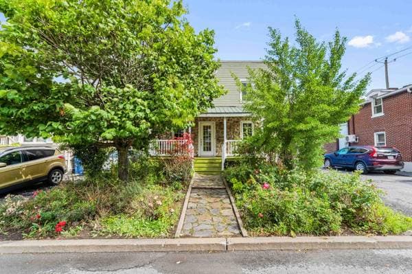 835 Rue Ste-Rose, La Prairie — photo 1