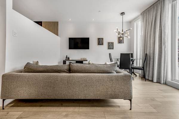 2040 Boul. Rosemont #102, Montréal (Rosemont/la Petite-Patrie) — photo 7