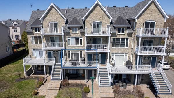 759 Place de l'Eau-Vive, Laval (Sainte-Dorothée) — photo 1