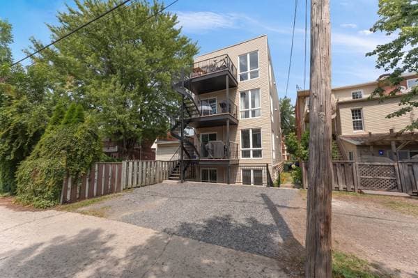 1982 Rue Le Caron, Montréal (le Sud-Ouest) — photo 34