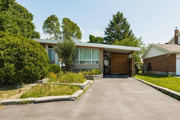 7325 Av. Malo, Brossard — photo 2