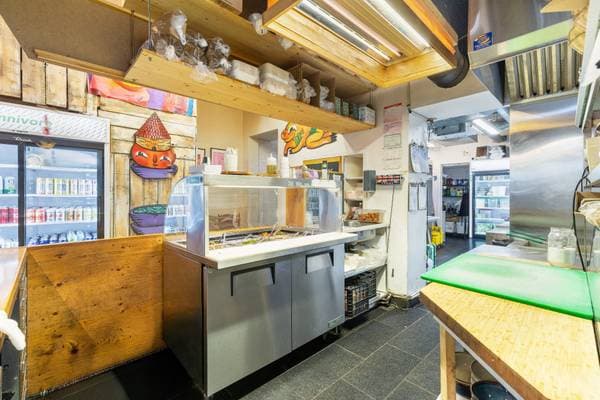 1633 Rue St-Denis, Montréal (Ville-Marie) — photo 12