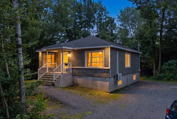 46 -46A Rue Claudette, Saint-Lin/Laurentides — photo 2