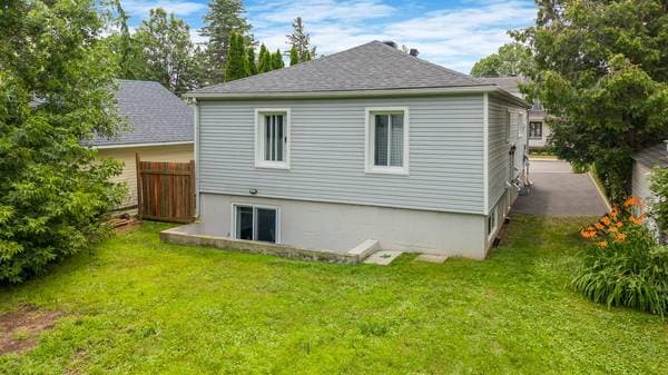 169 -169A Rue St-Pierre, Chambly — photo 23