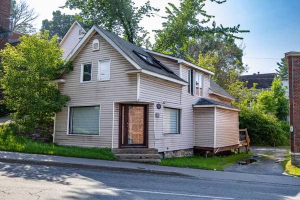 136 Rue King E., Sherbrooke (Fleurimont) — photo 2