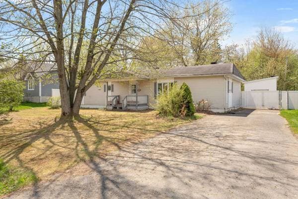 171 Carré Léo-Arbour, Trois-Rivières — photo 2