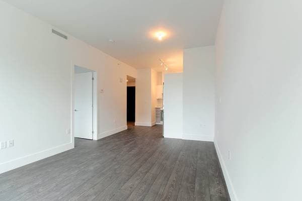 405 Rue de la Concorde #1704, Montréal (Ville-Marie) — photo 5