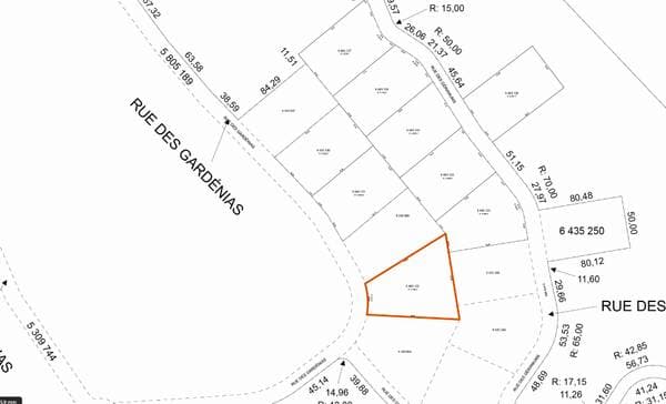 Rue des Gardénias, Sainte-Marguerite-du-Lac-Masson — photo 14
