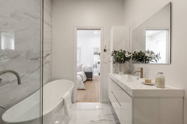 4240 Rue St-Urbain, Montréal (le Plateau-Mont-Royal) — photo 33