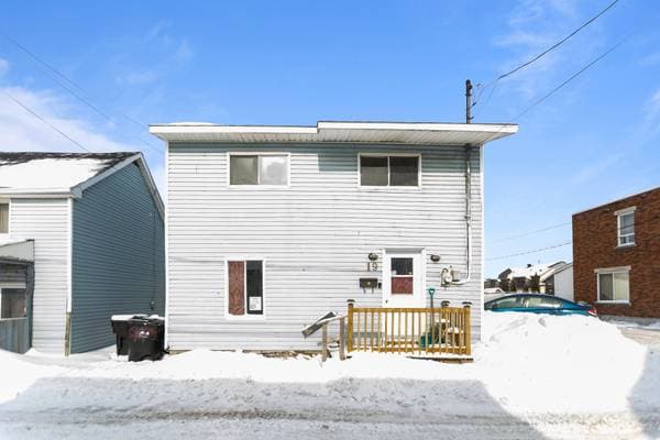 house — 19 Rue Penon, Salaberry-de-Valleyfield