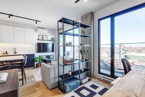 2120 Rue Ste-Catherine E. #1412, Montréal (Ville-Marie) — photo 3