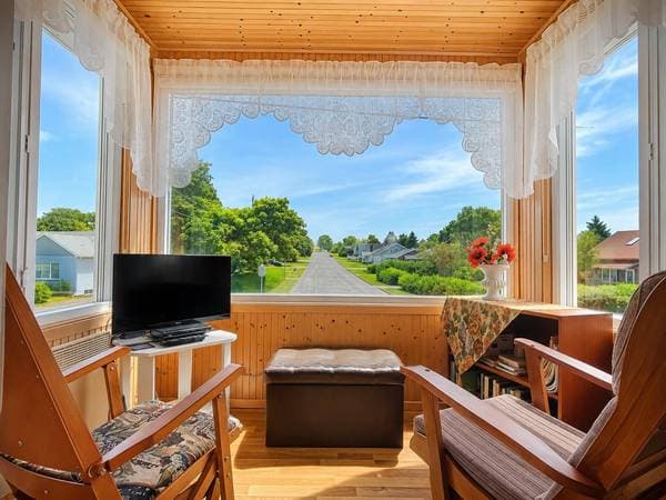 84 -86 Av. Rioux, Mont-Joli — photo 9