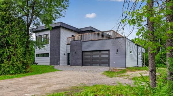 267 Ch. des Saules, Lac-Sergent — photo 1