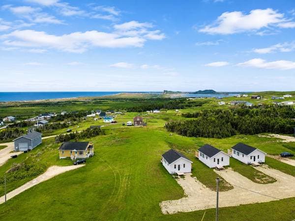 469 -473 Ch. Principal, Grosse-Île — photo 1