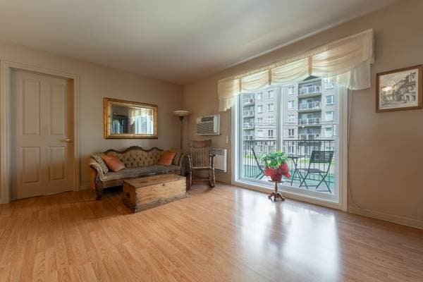 7081 Rue St-Zotique E. #201, Montréal (Anjou) — photo 5