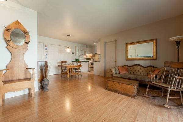7081 Rue St-Zotique E. #201, Montréal (Anjou) — photo 9