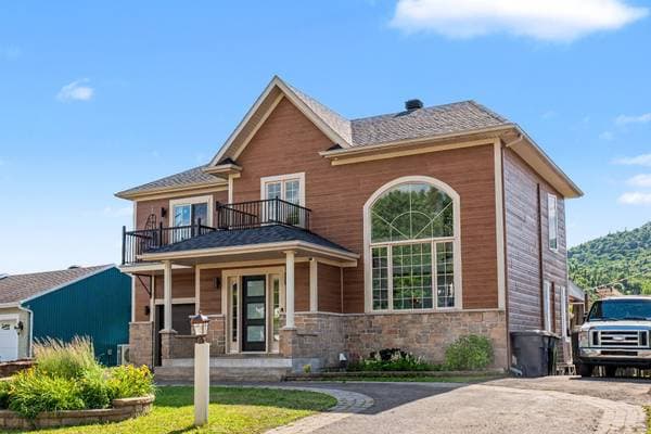 11 Rue Richelieu, Sainte-Brigitte-de-Laval — photo 65