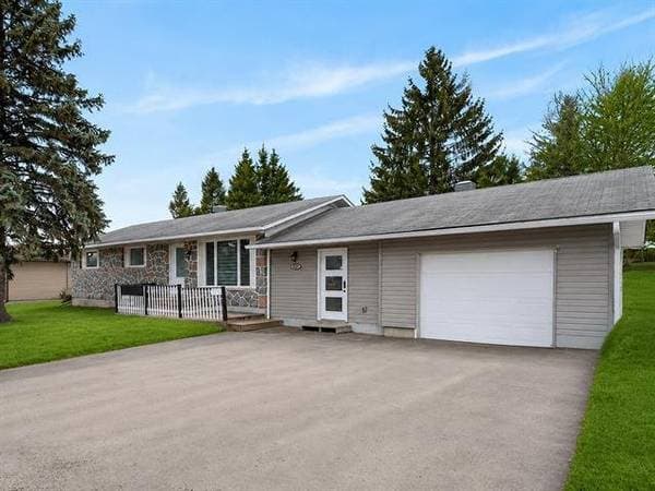 587Z Rue Maclaren E., Gatineau (Buckingham) — photo 1