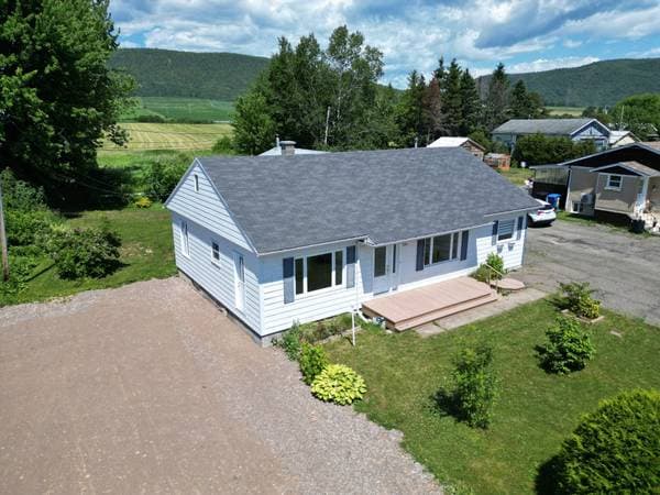 136 Route 132 O., Carleton-sur-Mer — photo 2
