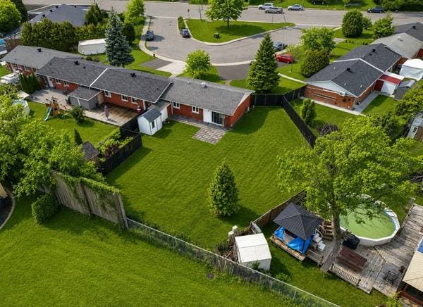 1448 Rue Bellevue, Longueuil (Greenfield Park) — photo 2