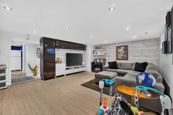 684 Boul. Pine Beach, Dorval — photo 16
