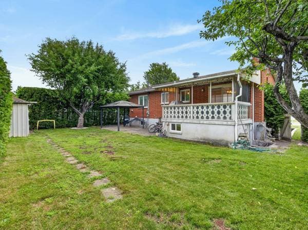 245 Rue Richard, Laval (Chomedey) — photo 32